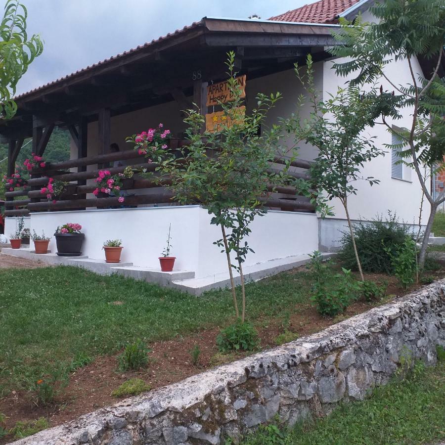 Guest House Happy Day Slunj Exterior foto